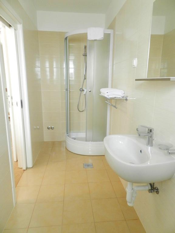 Villa Diamond Yourcroatiaholiday Drenje  Dış mekan fotoğraf